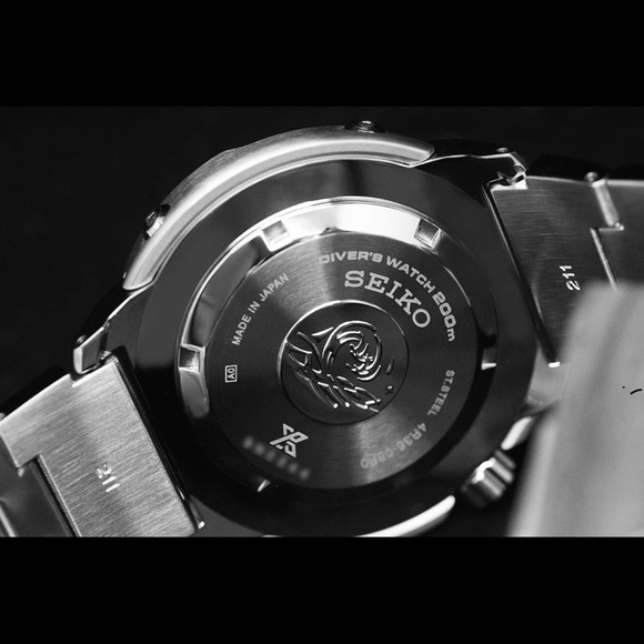 Seiko Prospex Ice Blue Limited Edition Baby Tuna - Picture 6 of 14